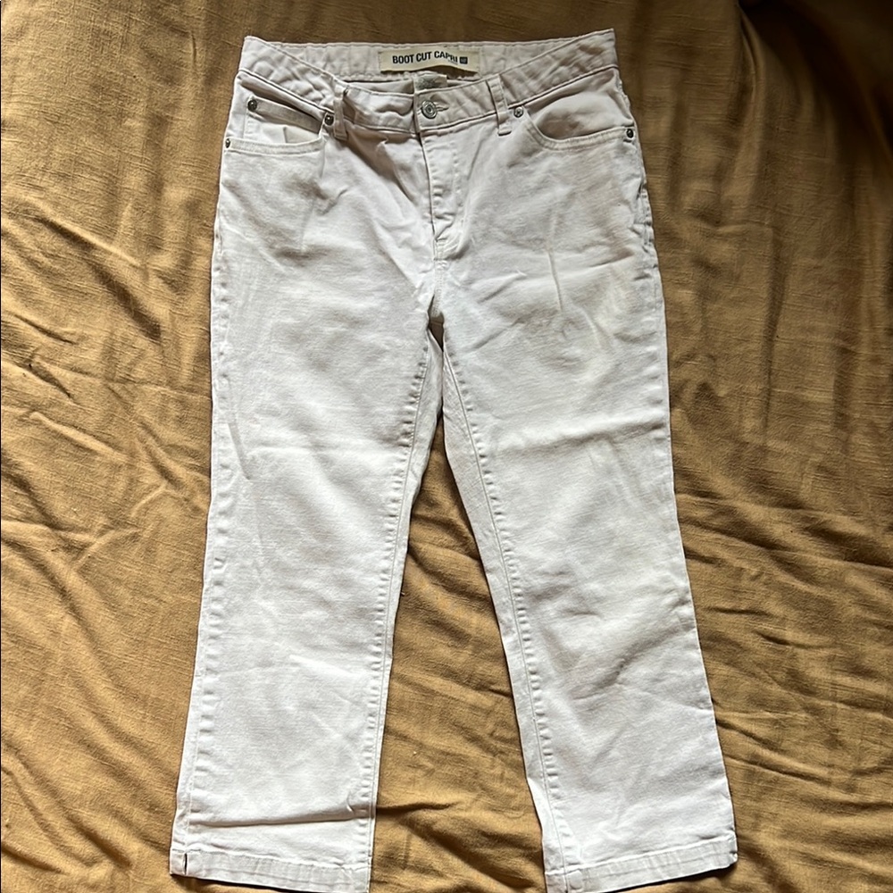 Gap Classic White Bootcut Capris - image 2